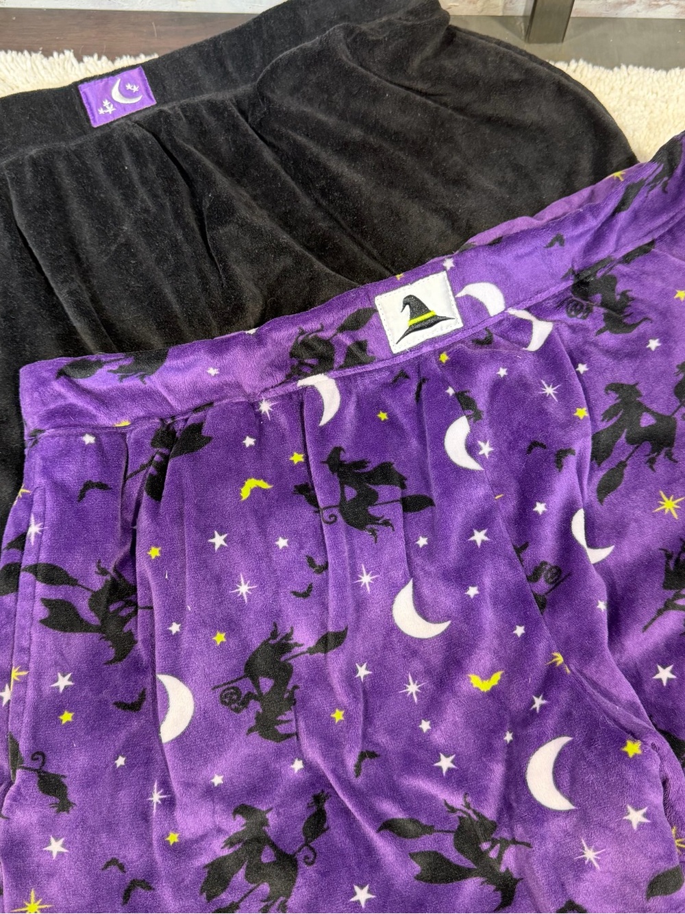 Women’s Plush Witch Print Pajama shorts bundle Large